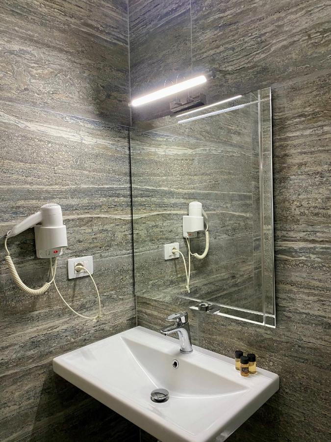 Hotel Bojko Влёра Экстерьер фото