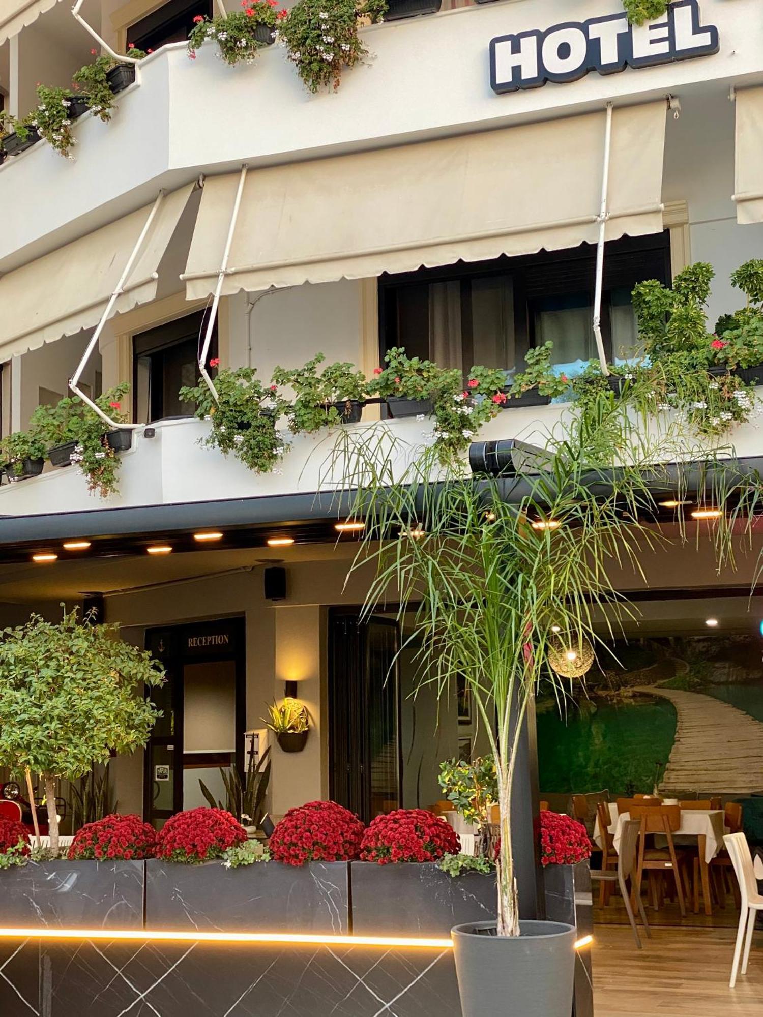 Hotel Bojko Влёра Экстерьер фото